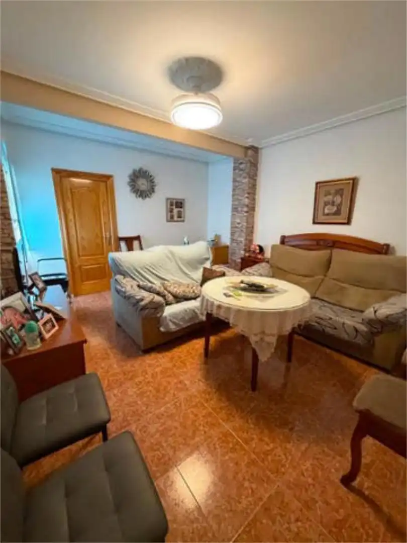 Piso en cerca barrio d las canteras - Foto 2