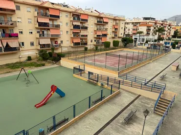 Piso en  Calle Carlos Cano 11 - Foto 4