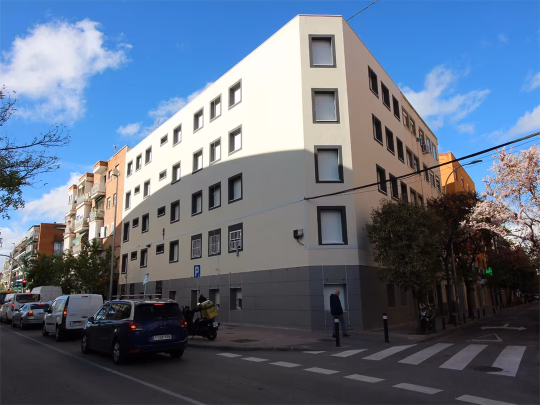 Piso en  Calle Carlos Aurioles 46