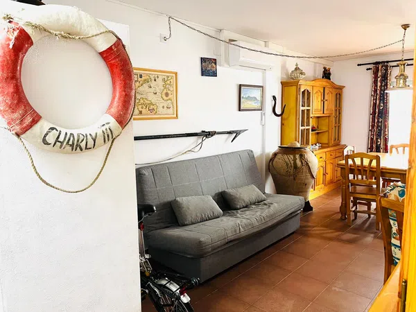 Piso en Avenida Port Canigó, 38 - Foto 1
