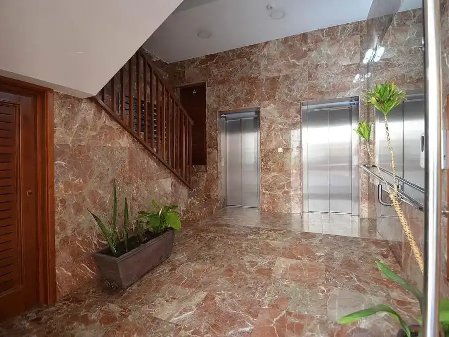 Piso en  Calle Altamira 9 - Foto 3