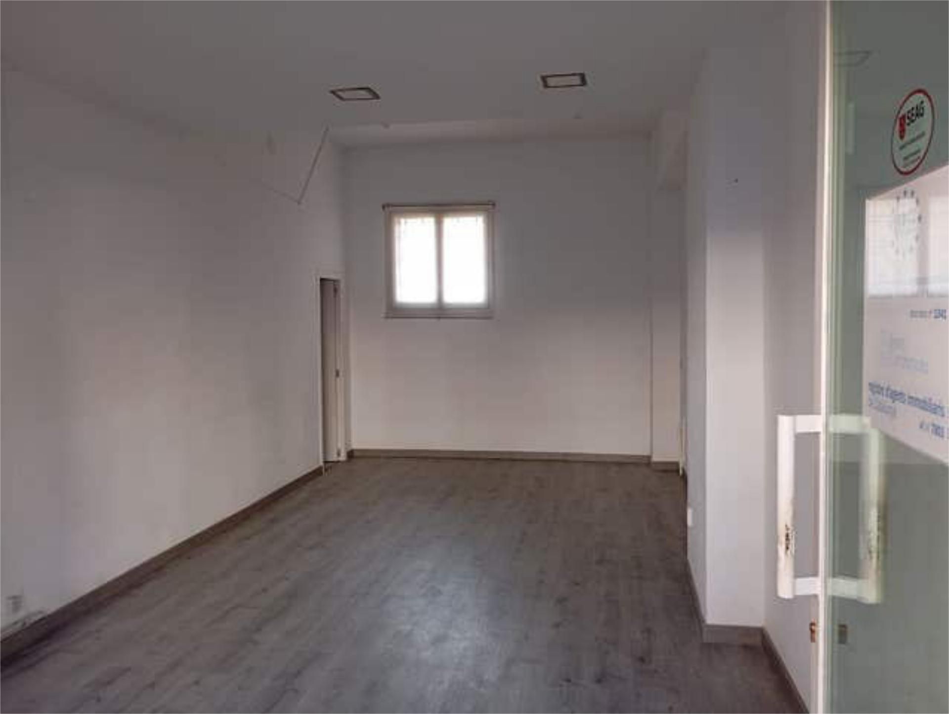 Local comercial en Serra Parera - Foto 2