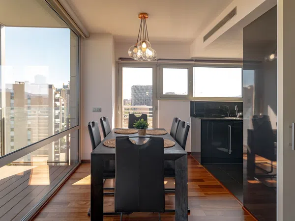 Piso en avenida d'Eduard Maristany, 10