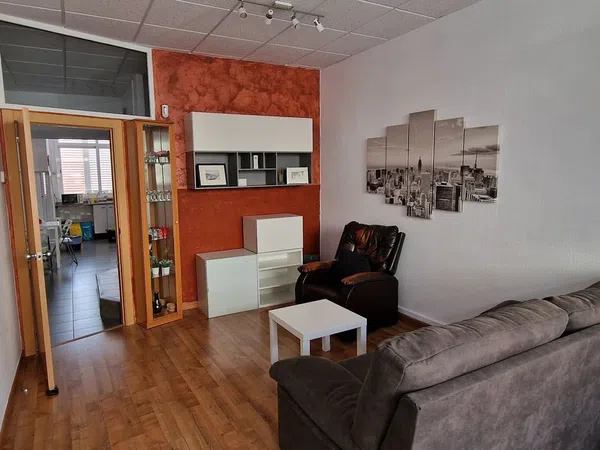 Piso en calle del Sol, 145