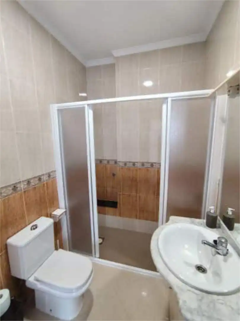 Piso en Zona sor Ángela de la cruz - Foto 4