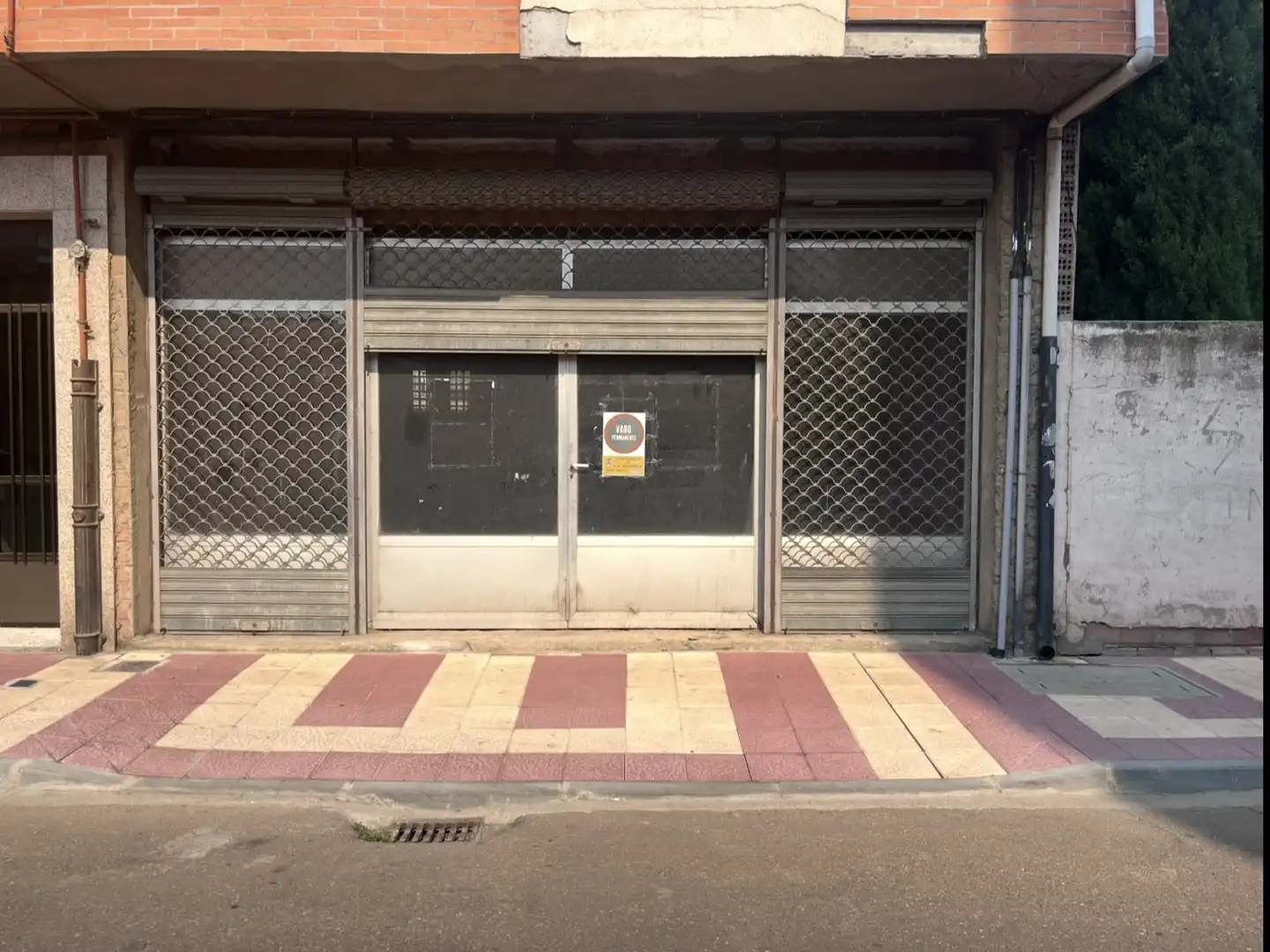 Planta baja en  Calle de las Angustias 5 - Foto 6