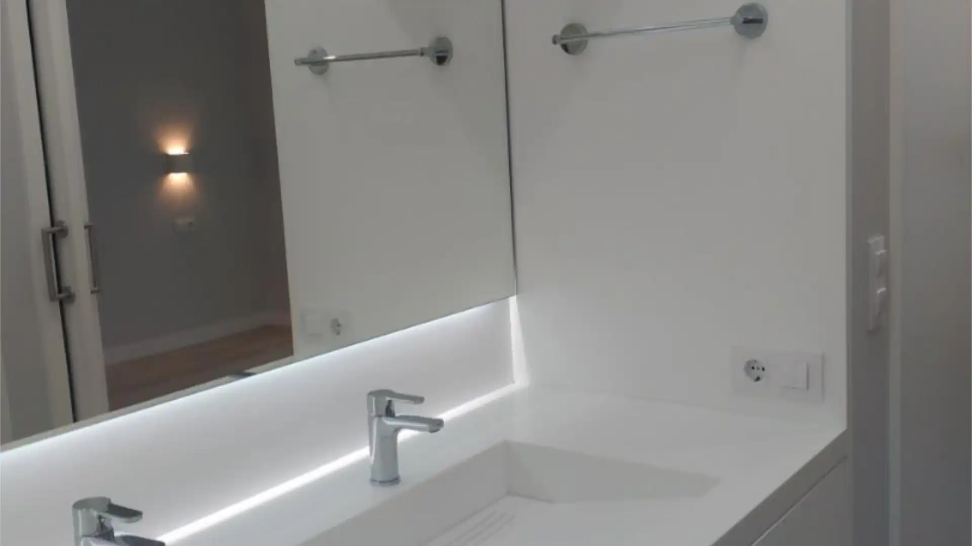 Piso en  Rúa Riego de Agua 42 - Foto 5