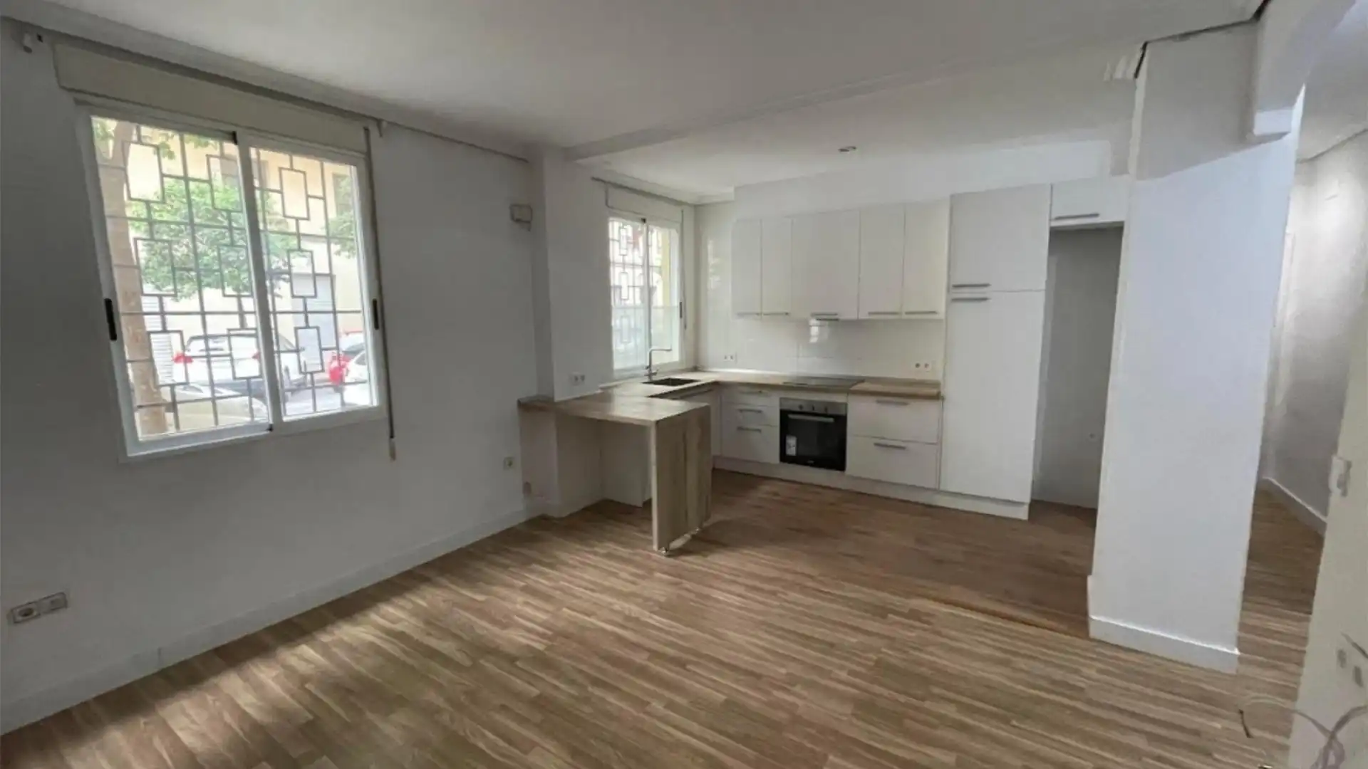 Piso en  Carrer de Xiva 42 - Foto 2