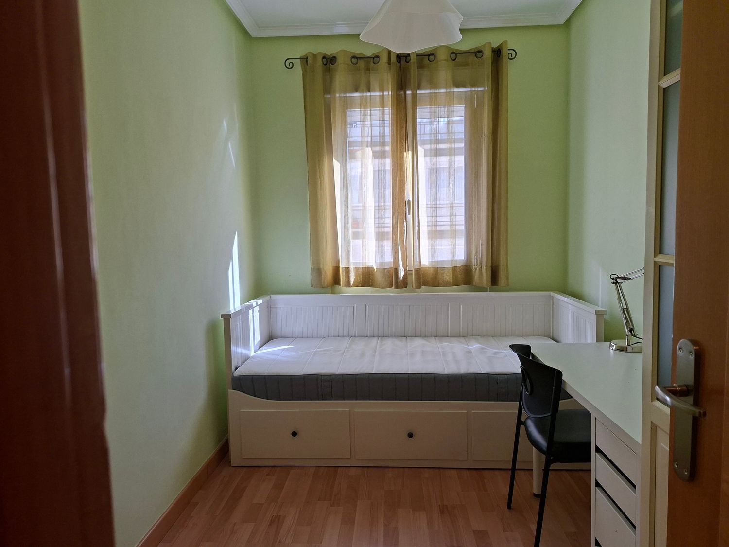 Piso en Barrio Vallehermoso - Foto 4