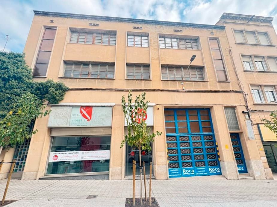 Local comercial en  Carrer de Saclosa 8 - Foto 1