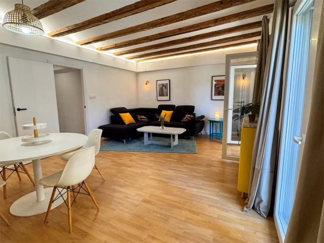 Piso en  Carrer del Comte de Montornés 28 - Foto 15