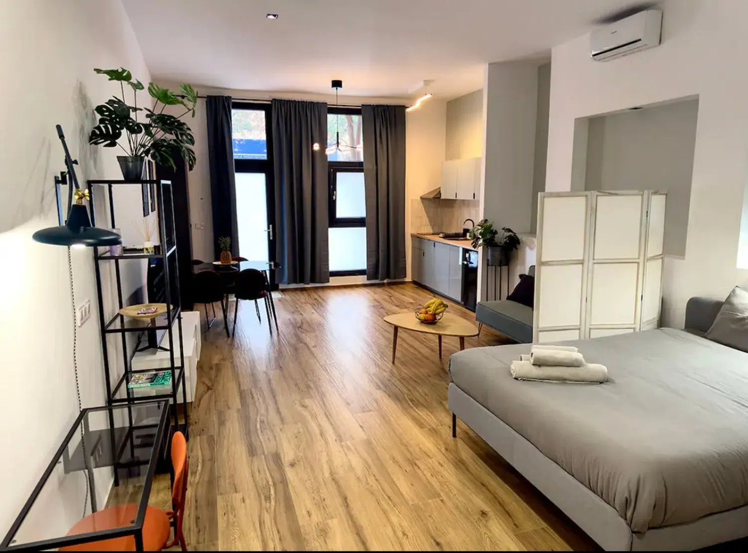 Estudio en calle del Pintor Navarro Llorens, 6 - Foto 4