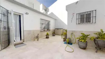 Chalet en Sur - Foto 1