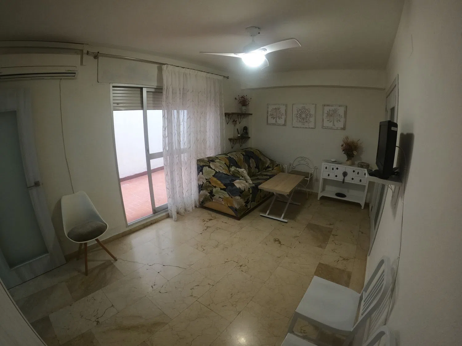 Estudio en calle Villa de Rota, 7 - Foto 1