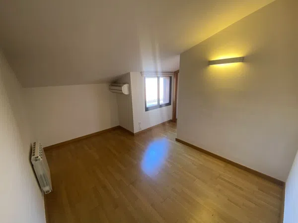 Dúplex en Calle de Francesc Macià i Llussà - Foto 5