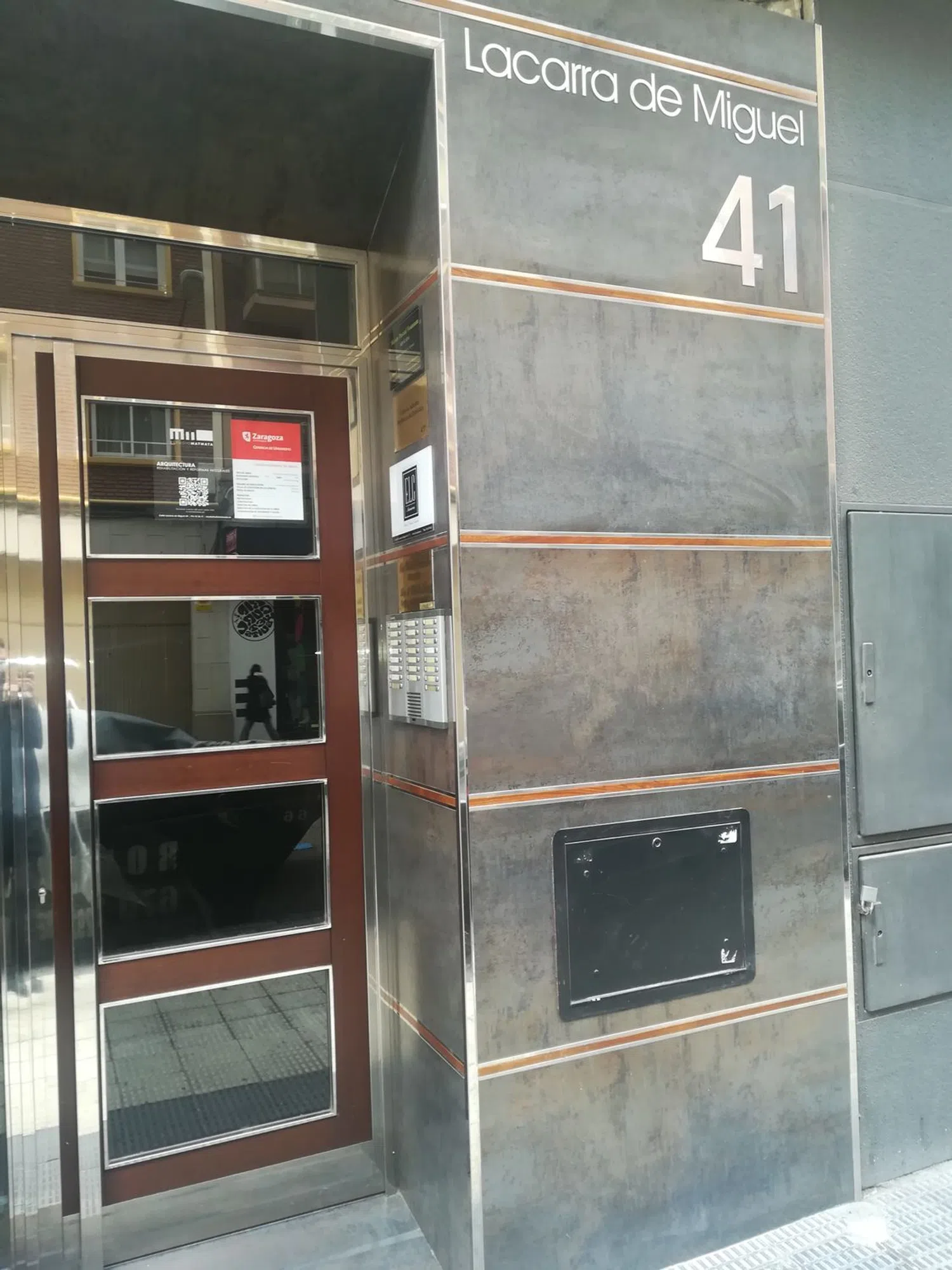 Piso en calle José María Lacarra de Miguel, 41 - Foto 1