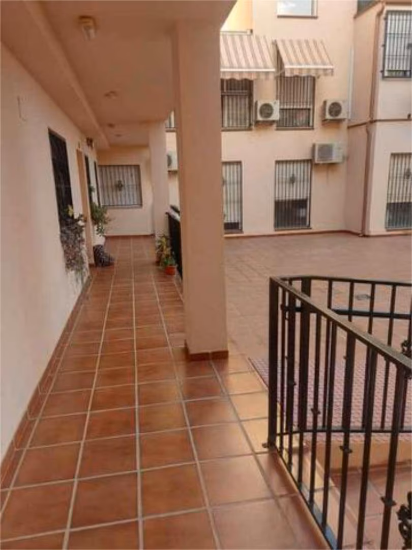 Piso en Churriana de la Vega - Foto 6
