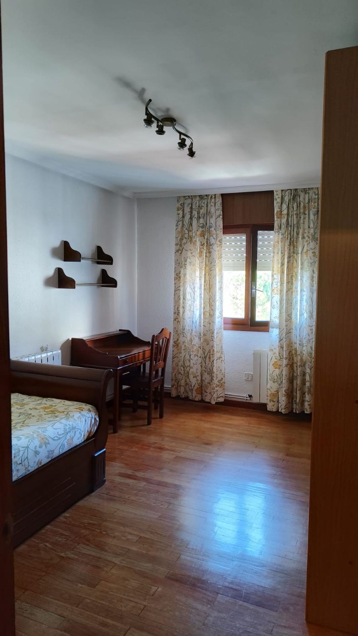 Piso en Calle Miguel de Cervantes, 1 - Foto 2