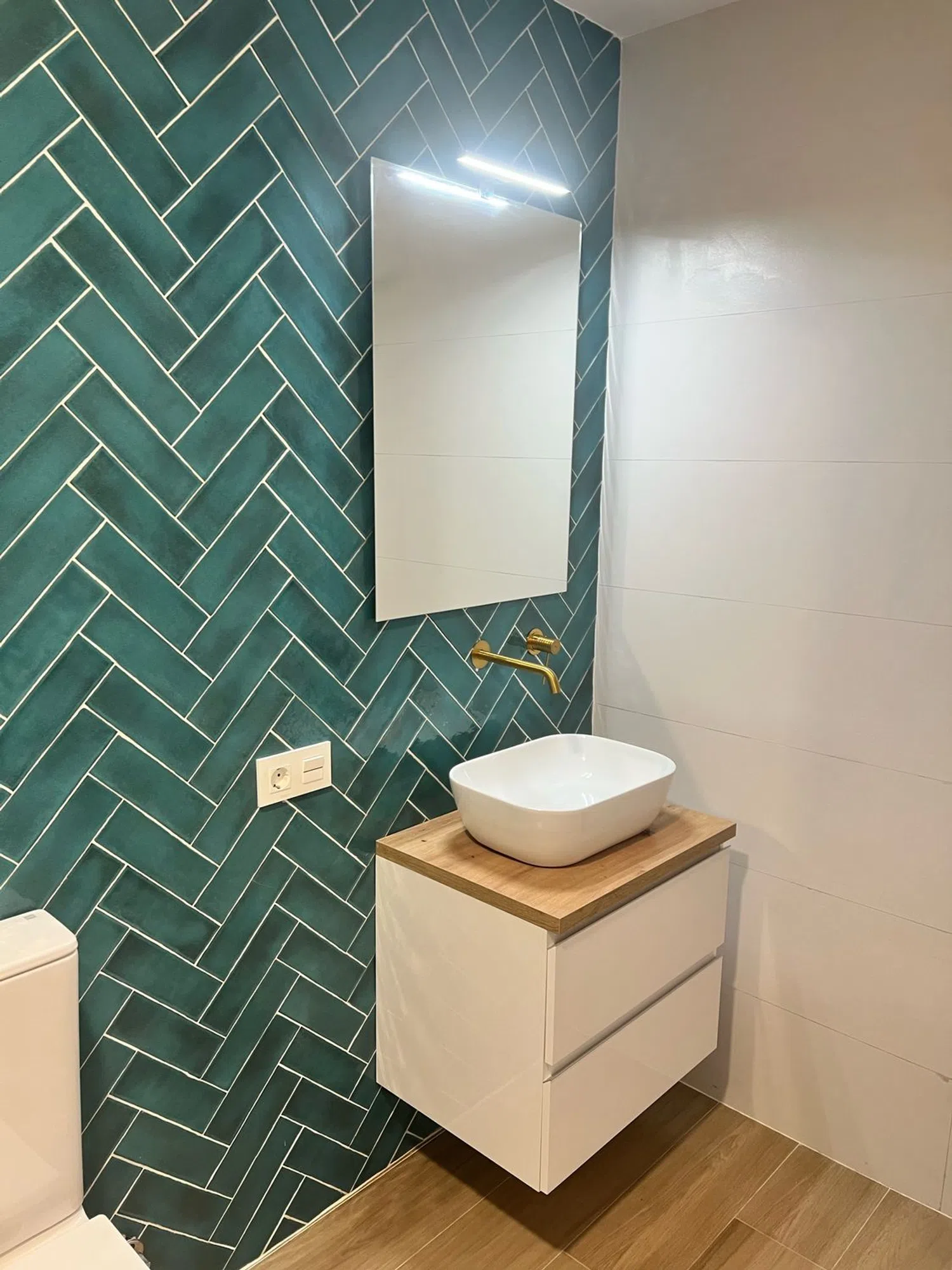 Estudio en avenida de Carlos Haya, 57 - Foto 8