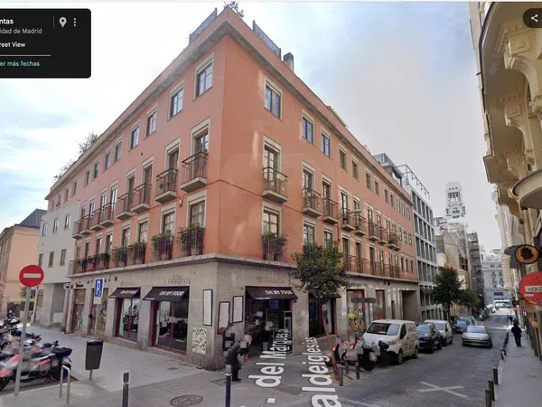 Piso en calle de las Infantas, 44