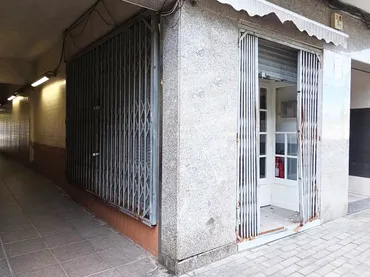 Local comercial en  Avinguda de les Corts Catalanes - Foto 3