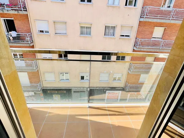 Piso en Avenida de Villamayor, 60 - Foto 4