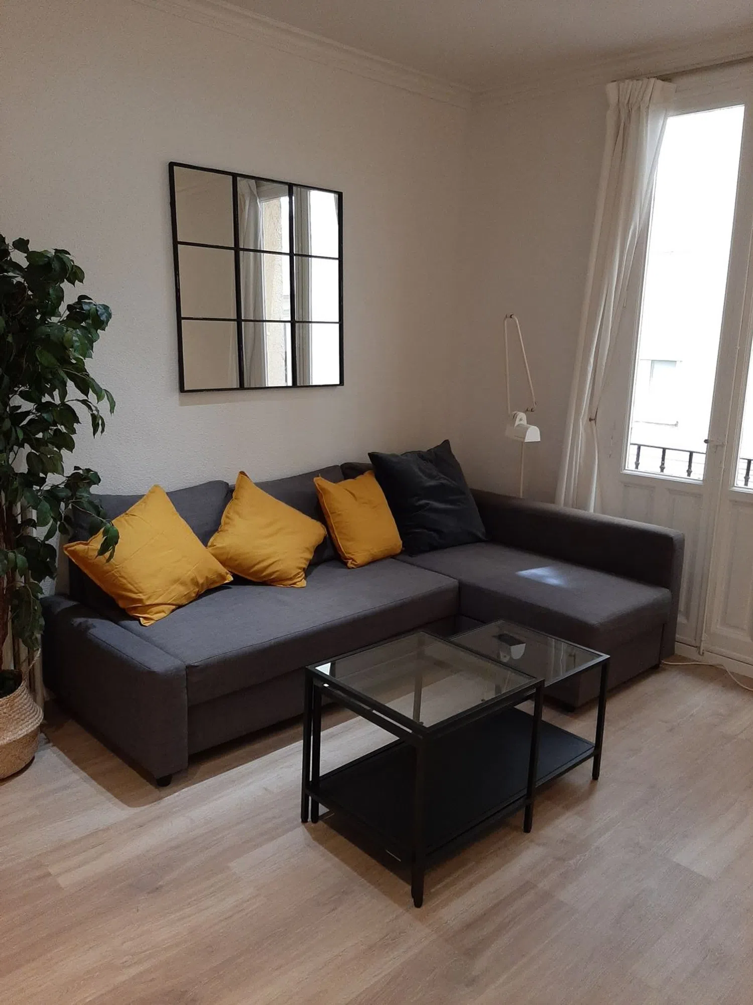 Piso en Menendez Pelayo, 25 - Foto 1