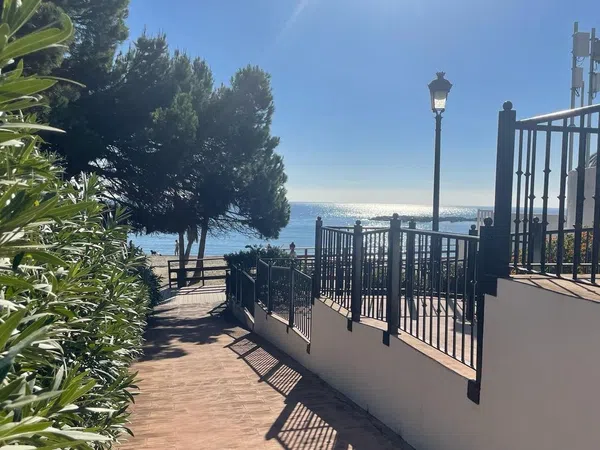 Piso en avenida de Lola Flores, 3 - Foto 16