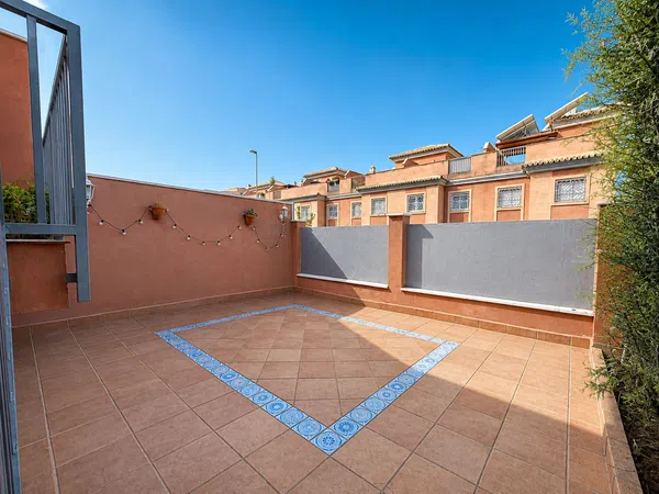 Chalet adosado en Calle Pepa Flores Marisol, 30, Huerta Nueva - Jardín de Málaga - Foto 11