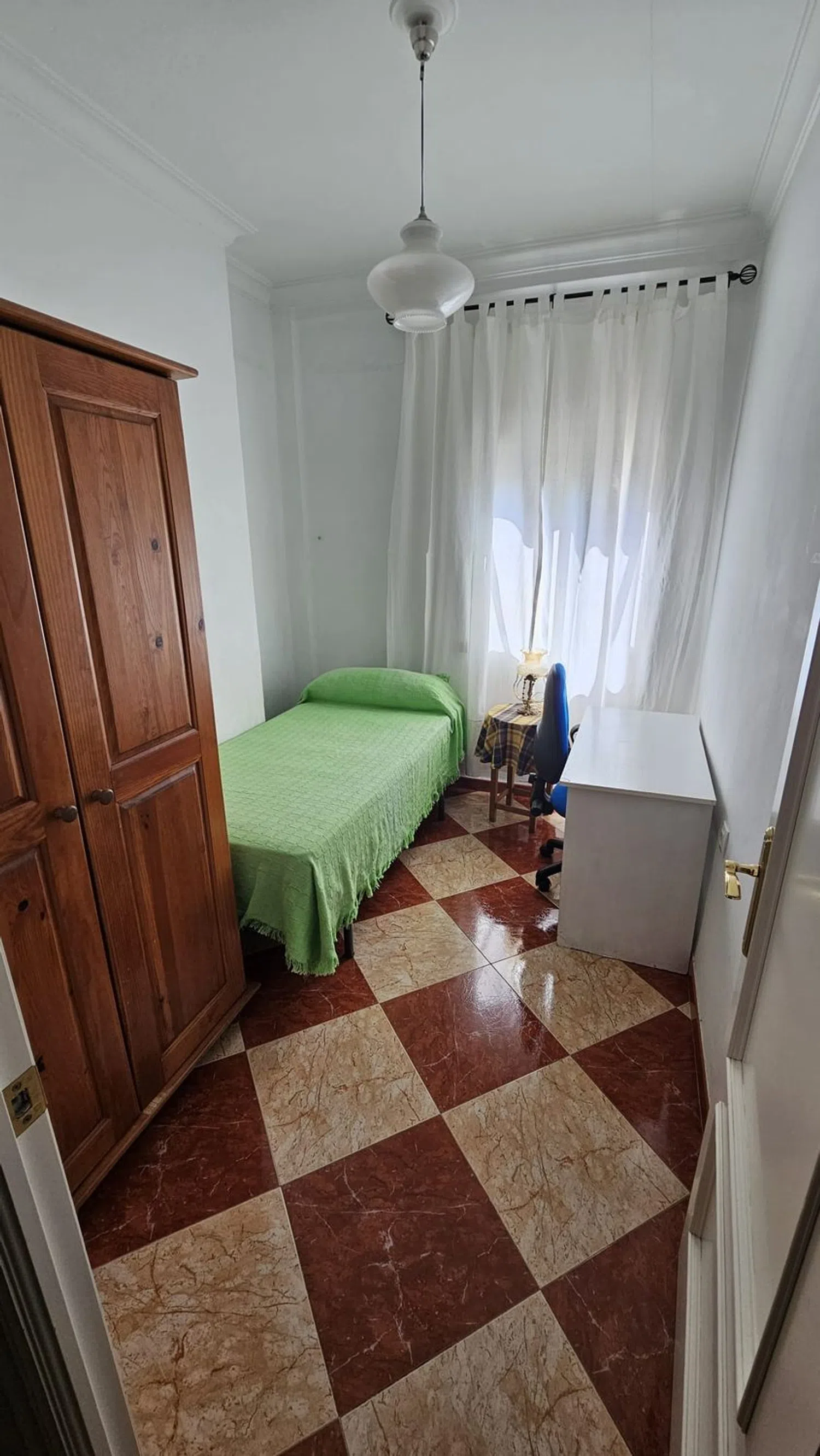 Piso en avenida de Ramón y Cajal, 13 - Foto 6