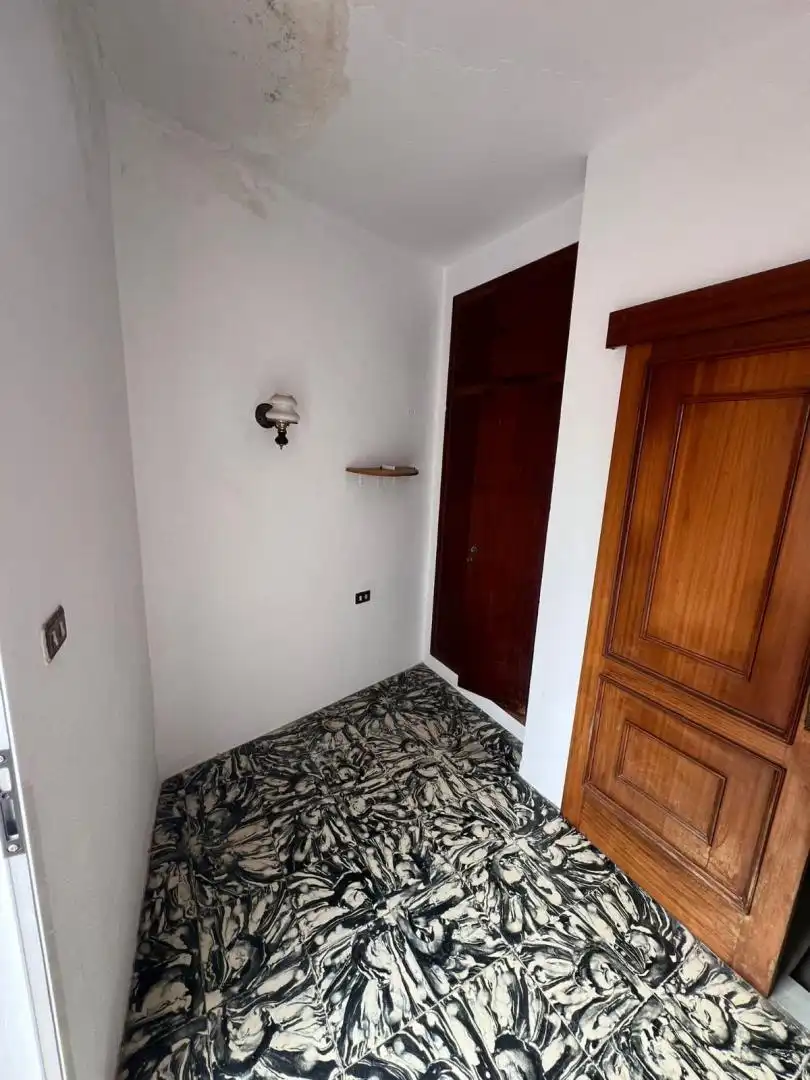 Casa adosada en  Calle Alberto Sentí 27 - Foto 5