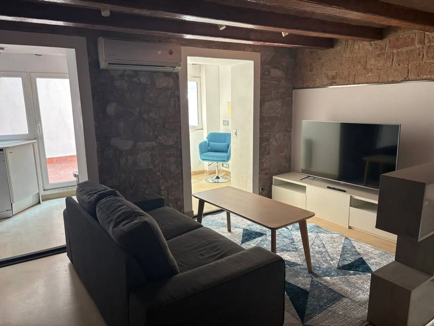 Estudio en calle del Consell de Cent, 270 - Foto 24