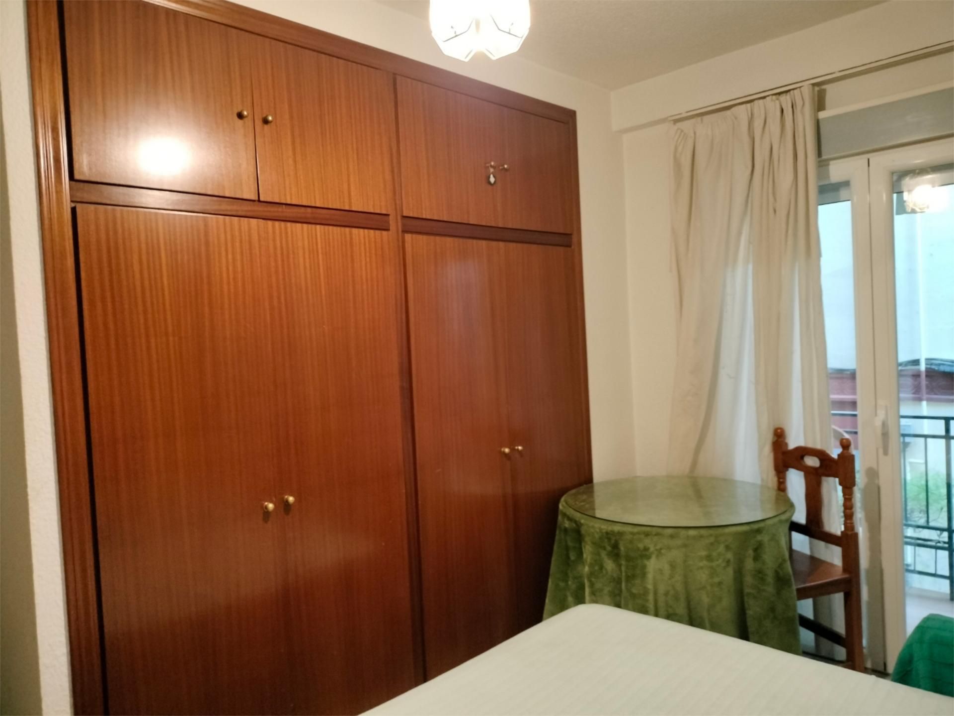 Piso en  Calle Cetti Meriem 7 - Foto 7