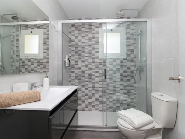 Casa de pueblo en Avenida Alpandeire, 6162, Reserva de Marbella - Foto 4