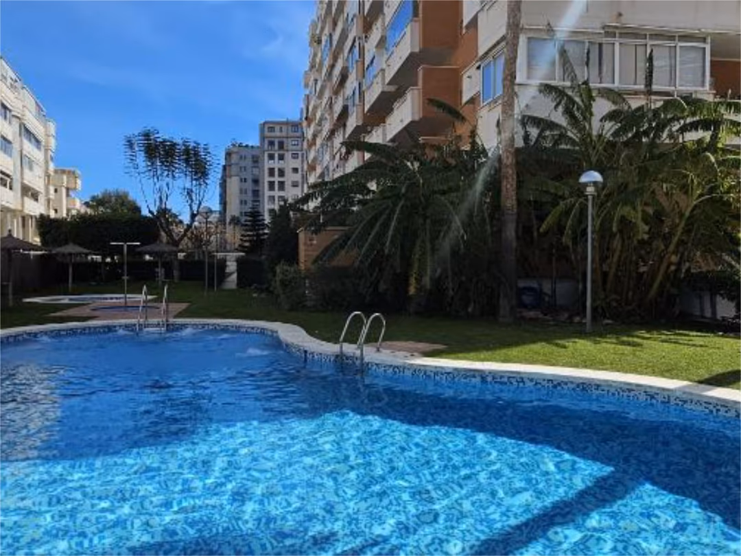 Piso en  Carrer Maria Moliner 3