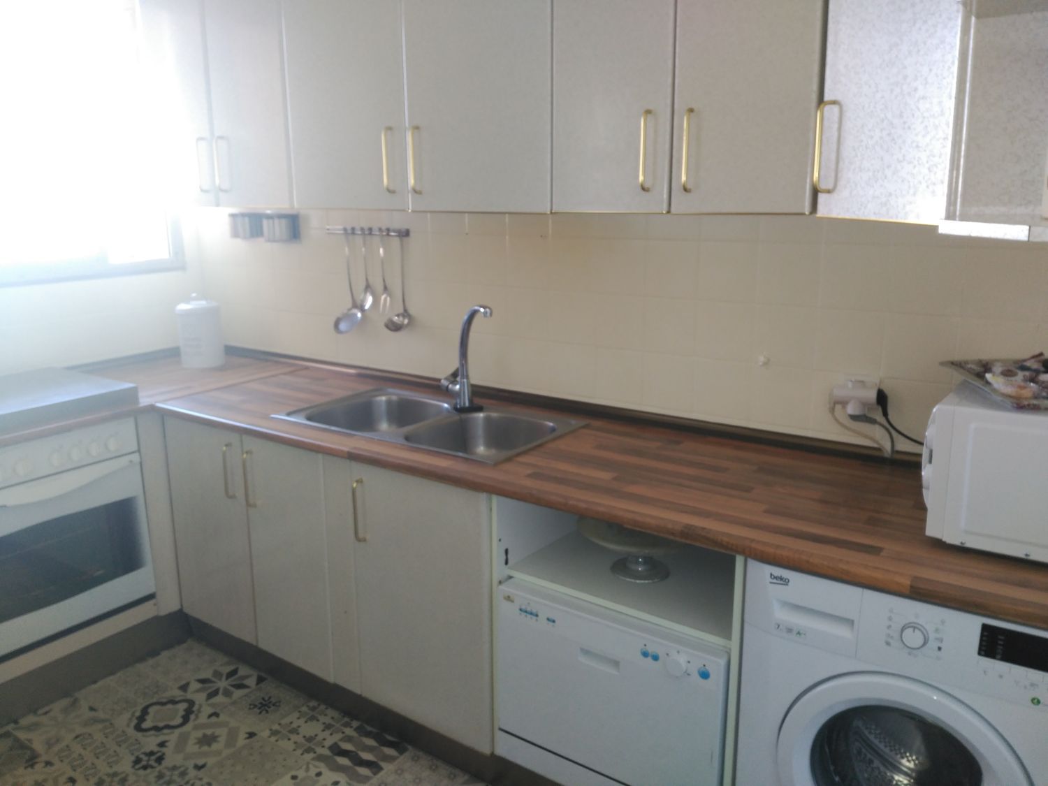 Piso en Calle Guillermo Carrera Rubio, 10, Los Guindos - Parque Mediterráneo - Santa Paula - Foto 6