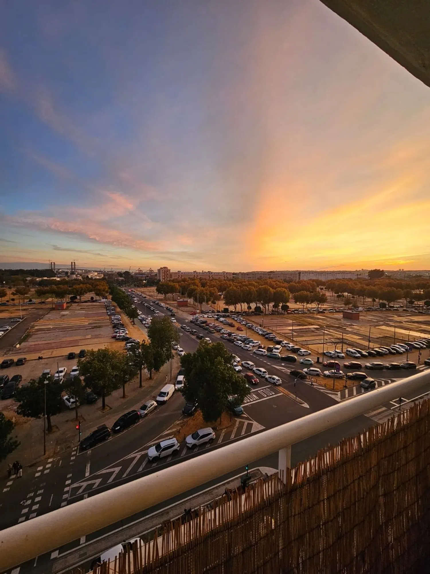 Estudio en avenida Presidente Adolfo Suárez, 26 - Foto 1