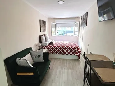 Estudio en  Calle Roncal 4 - Foto 1