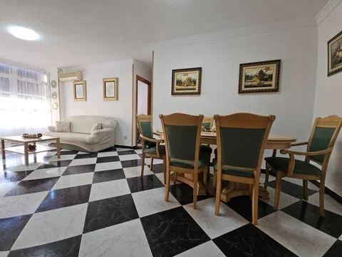 Piso en calle Albacete, 8