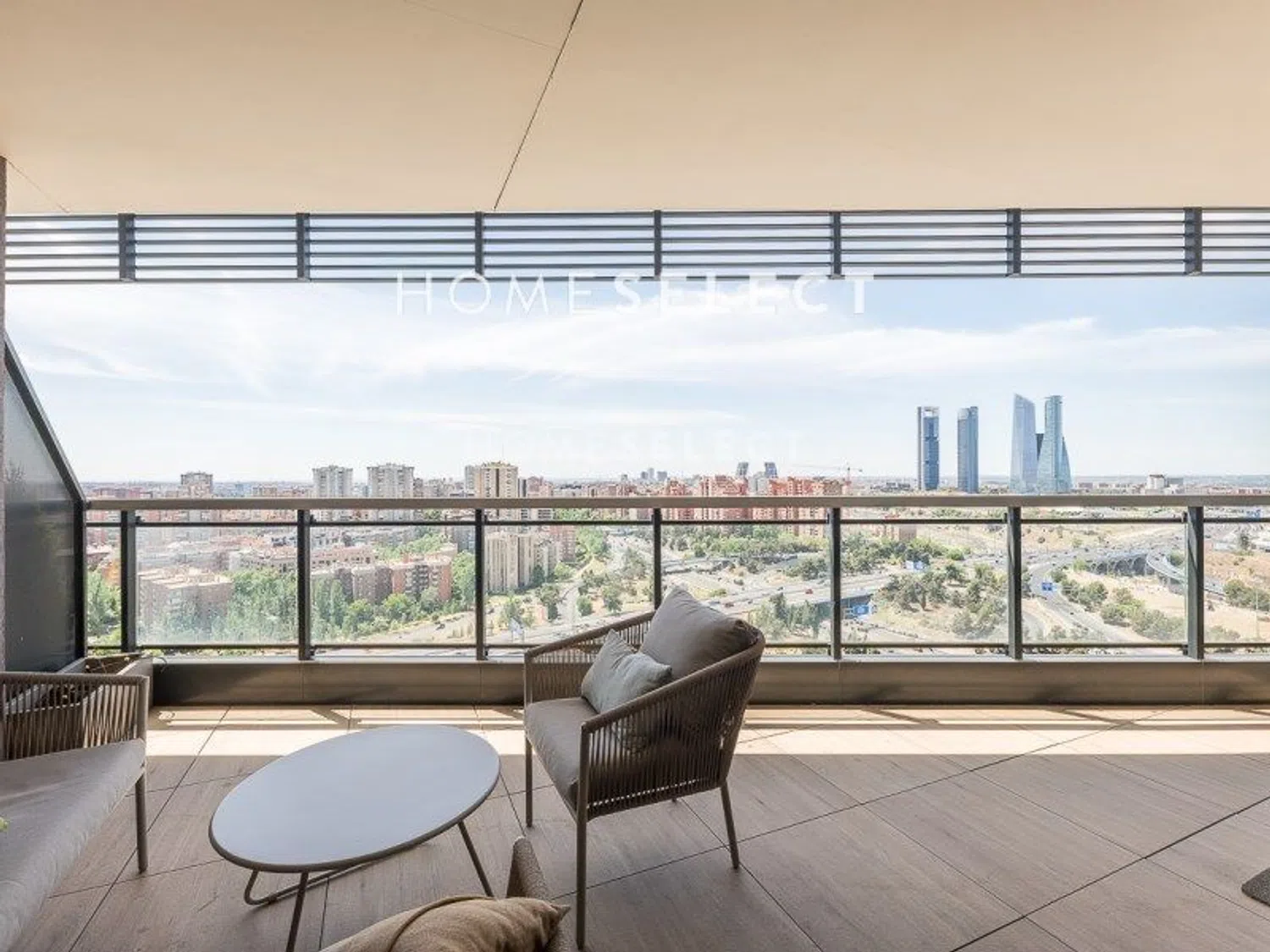 Piso en calle de Dulce Chacón - Foto 1