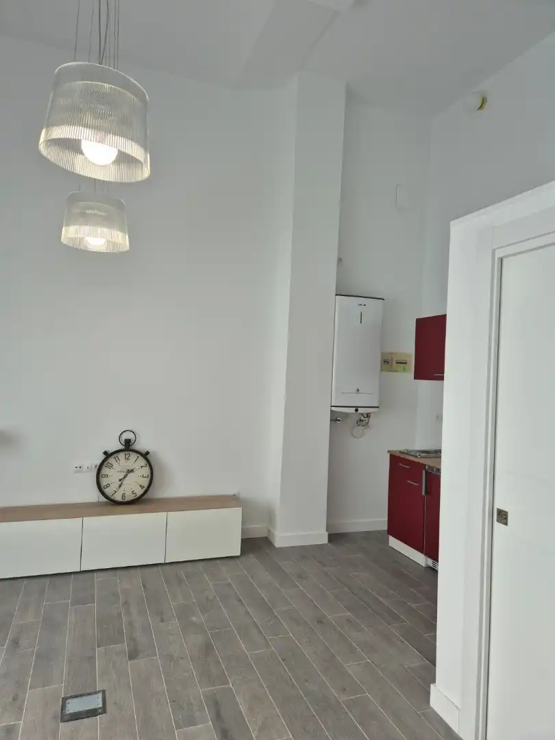 Estudio en  Avenida Herrera Oria 31B - Foto 4