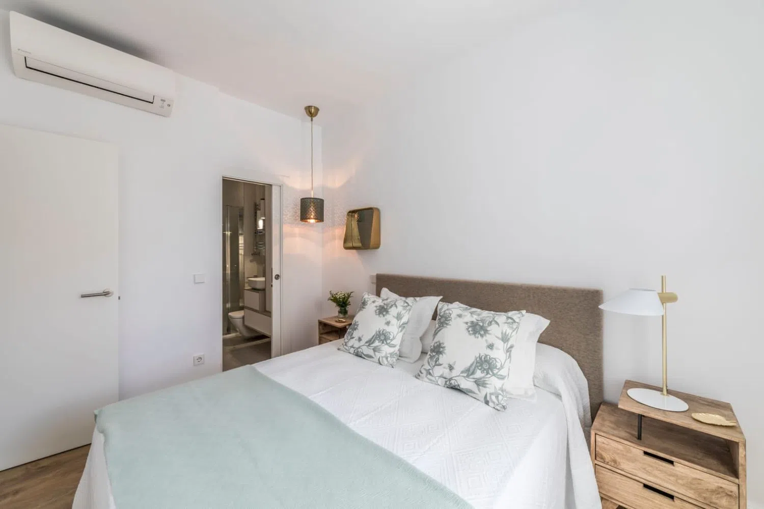 Ático en calle de Antonio Acuña, 23 - Foto 8