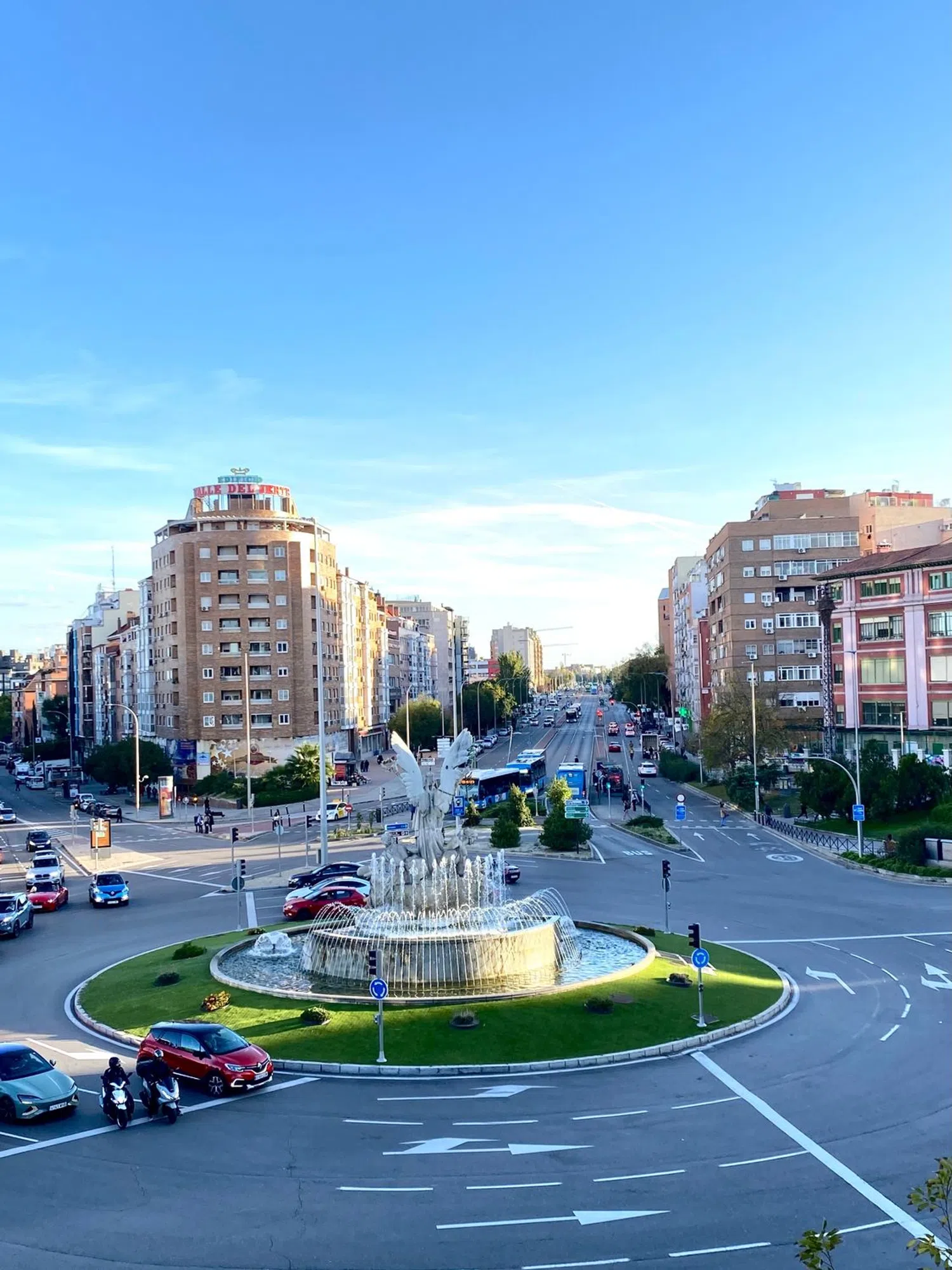 Piso en calle de Antonio López, 137 - Foto 4