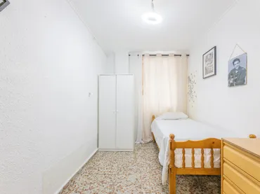 Piso en  Carrer de la Vall de Laguar - Foto 21