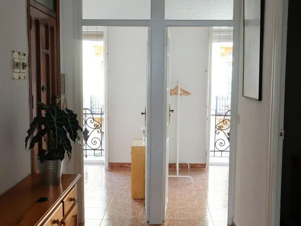 Piso en calle de cadis, 61