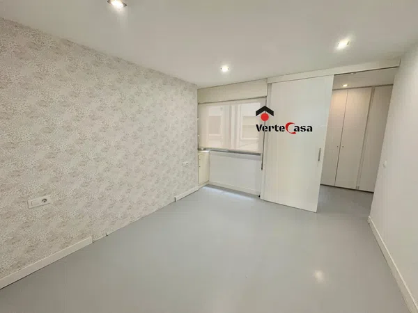 Piso en Calle d'Armando Palacio Valdés, Exposició - Foto 14
