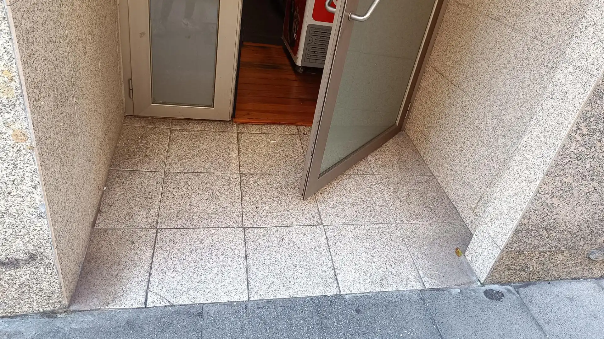 Local comercial en  Rúa de Barcelona 30 - Foto 7