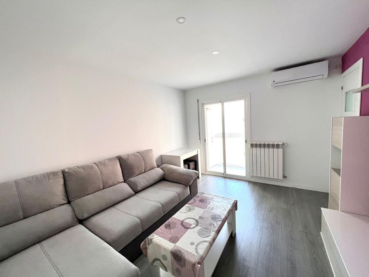 Piso en calle Rogelio Muñoz, 1 - Foto 2