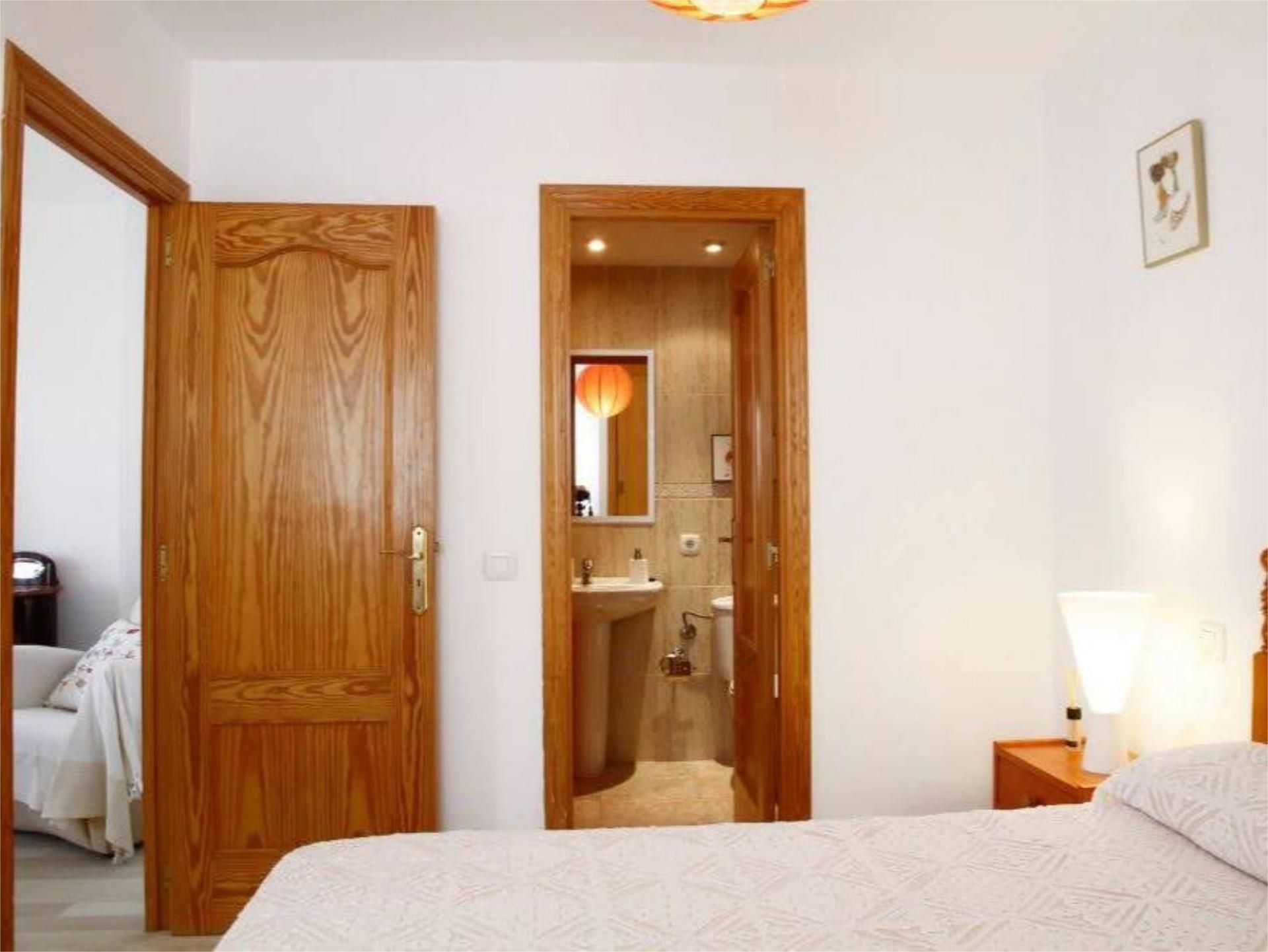 Piso en calle Carrer Miquel Santandreu 43A - Foto 9