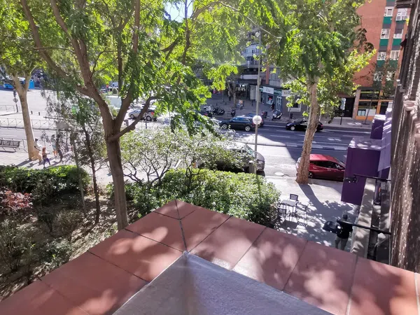 Piso en paseo de Santa María de la Cabeza, 66  b